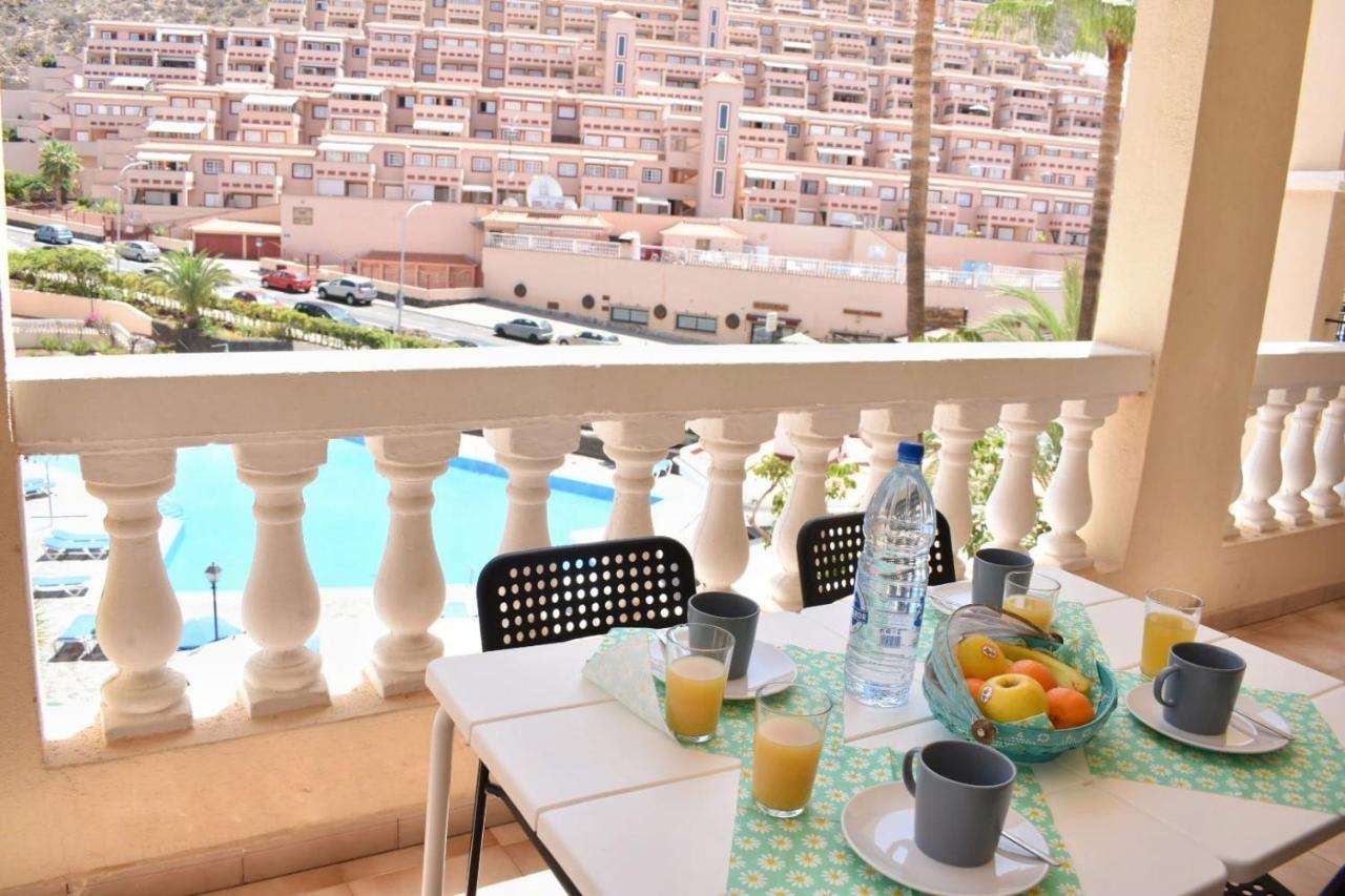 Castle Margherita'S Apartments Los Cristianos  Eksteriør billede