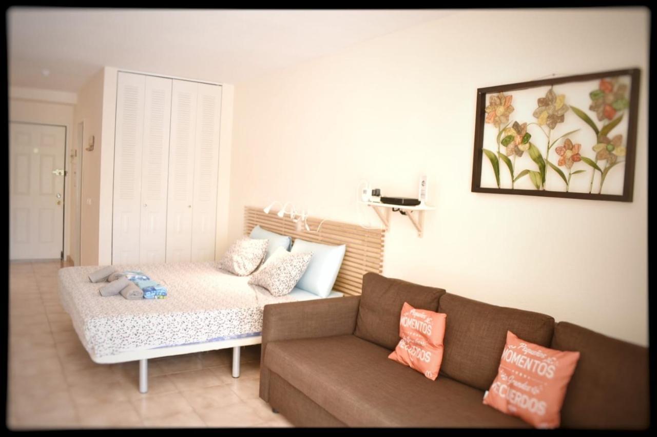 Castle Margherita'S Apartments Los Cristianos  Eksteriør billede