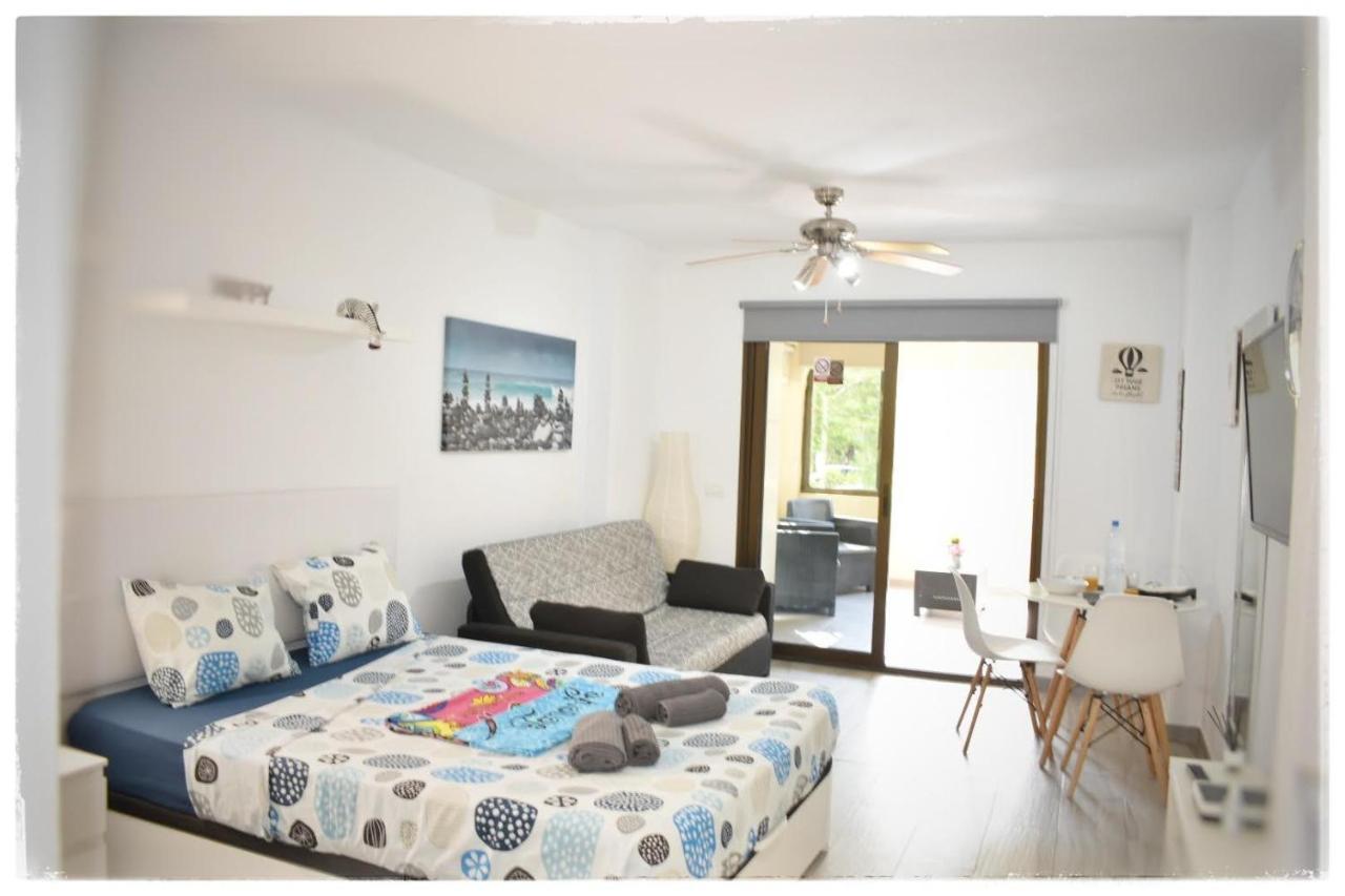Castle Margherita'S Apartments Los Cristianos  Eksteriør billede
