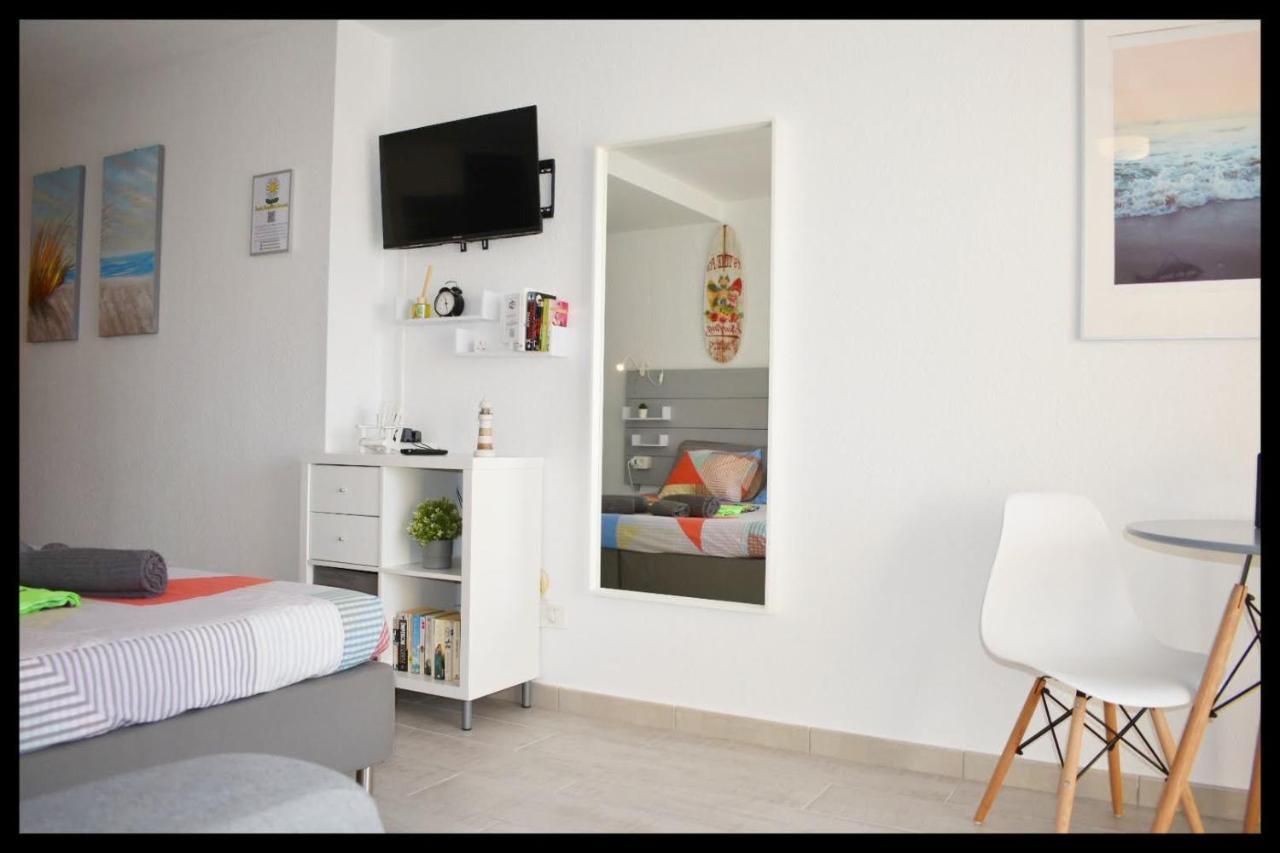 Castle Margherita'S Apartments Los Cristianos  Eksteriør billede