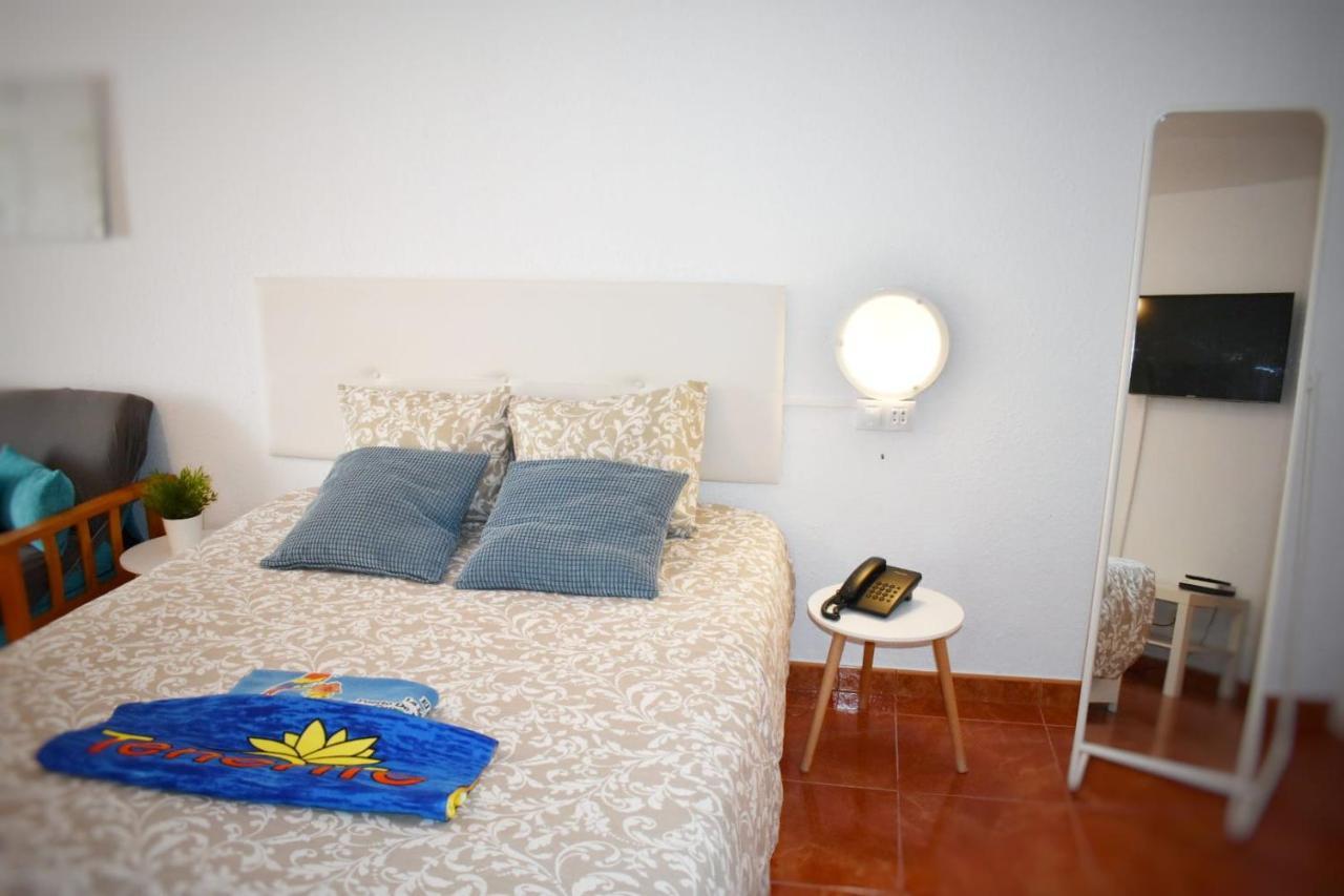 Castle Margherita'S Apartments Los Cristianos  Eksteriør billede