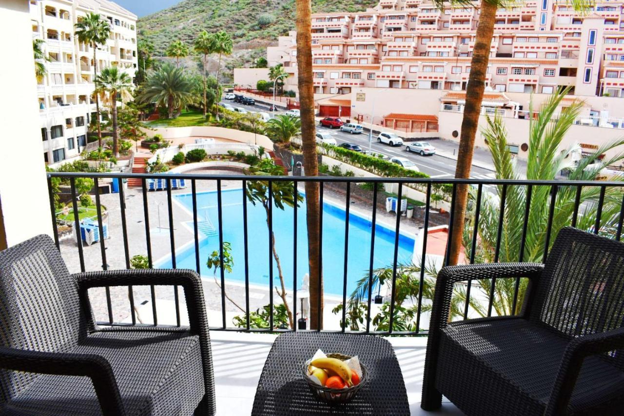 Castle Margherita'S Apartments Los Cristianos  Eksteriør billede