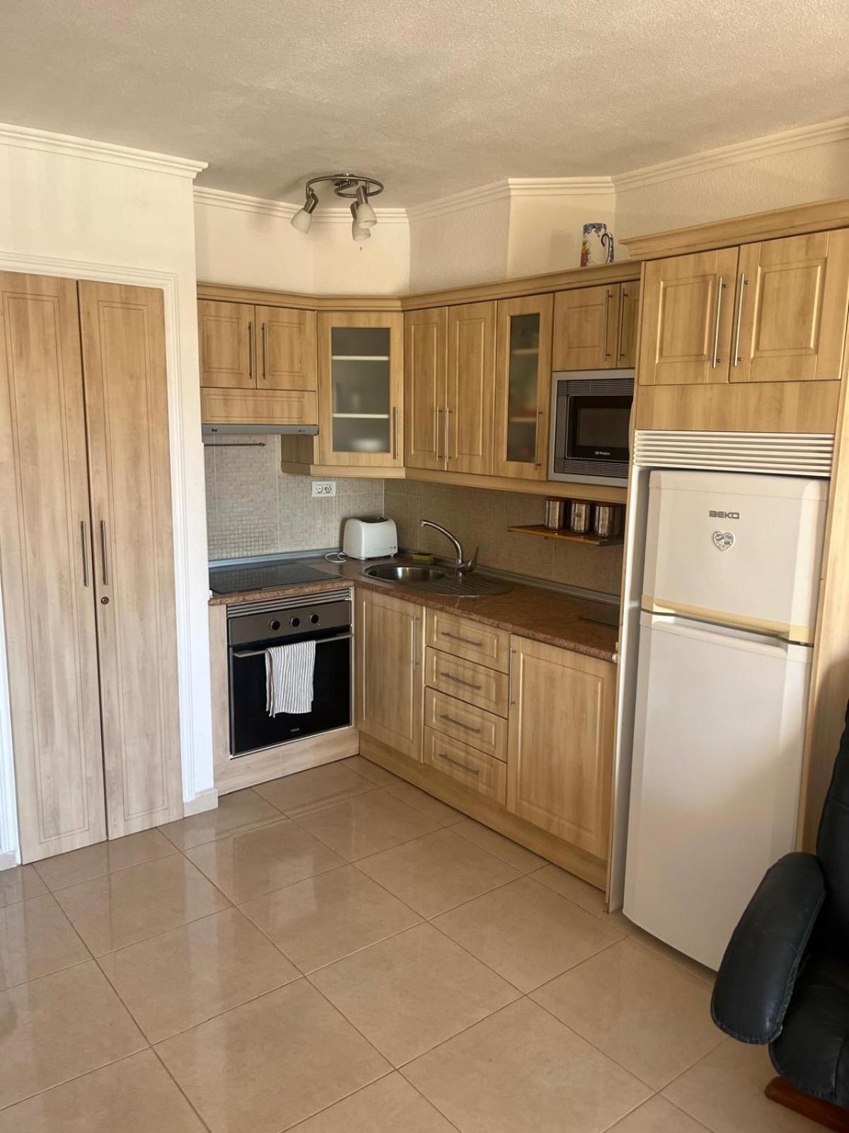 Castle Margherita'S Apartments Los Cristianos  Eksteriør billede